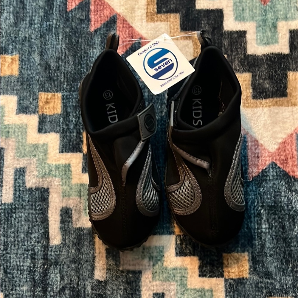 Seven7 Kids Water Shoes Black and Gray
